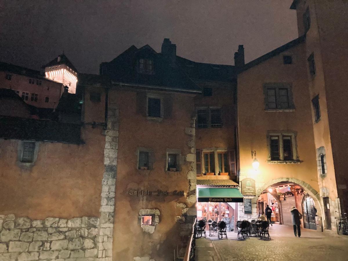 Gite Urbain Au 2Bis - Annecy Kültér fotó